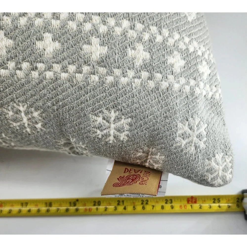NEW‎ Devi Designs Long Throw Pillow Winter Snowflake Design Gray/White 25